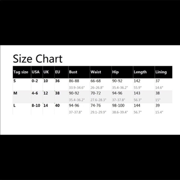 ⭐️SOLD⭐️Boho Floral halter maxi dress SIZE L - Picture 5 of 8